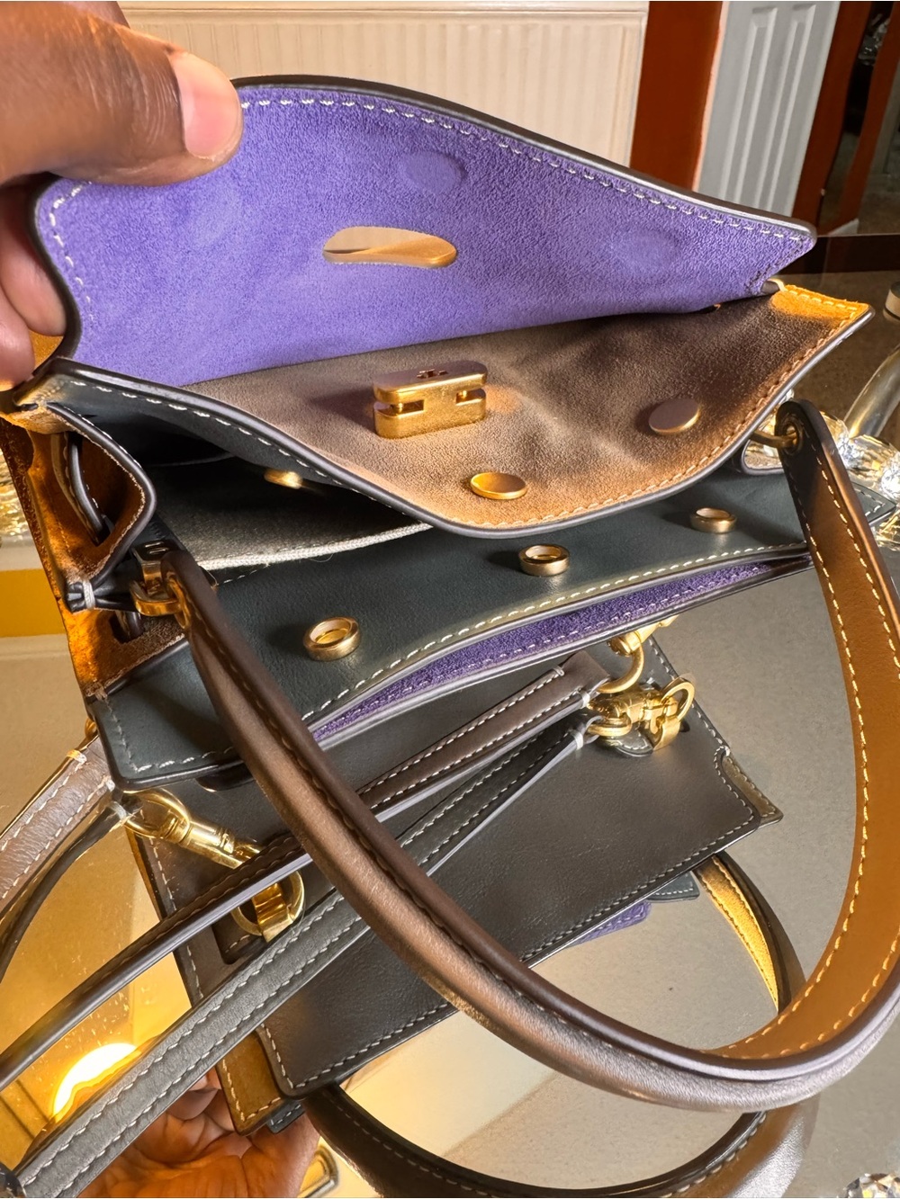 Tory Burch Mini Lee Radziwill Double Shoulder Bag In Clam Shell. - Picture 11 of 17